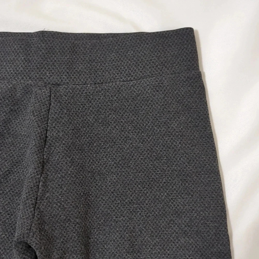 Lou & Grey Signature Softblend Leggings, Color Charcoal Grey Size S - Picture 6 of 13